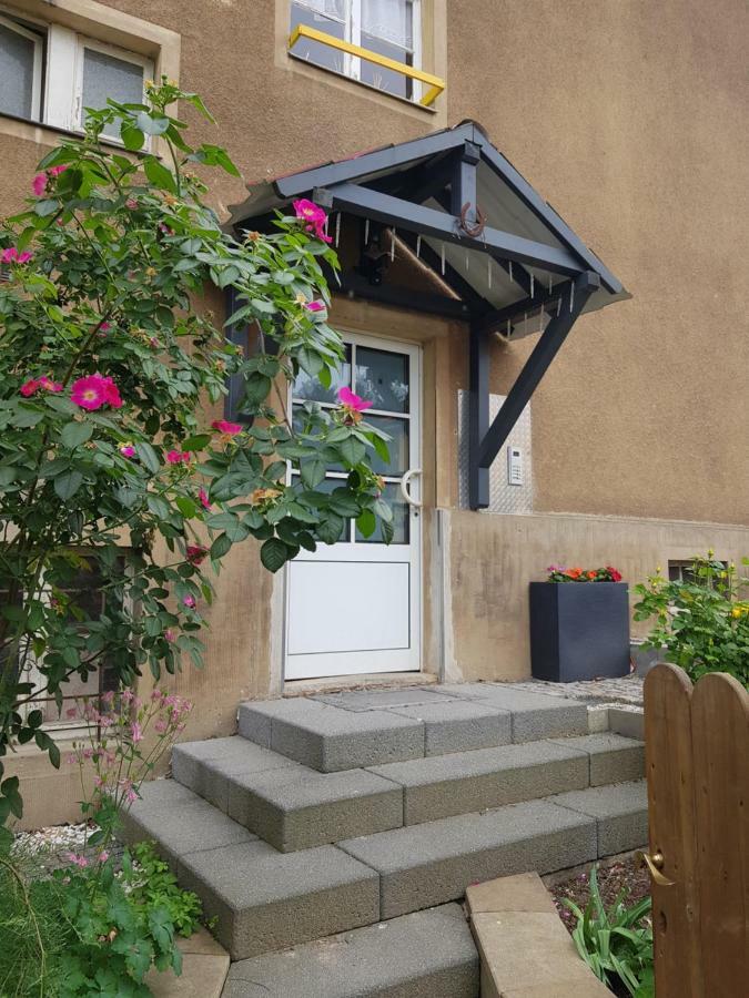 Ferienwohnung Charlett Dresde Exterior foto